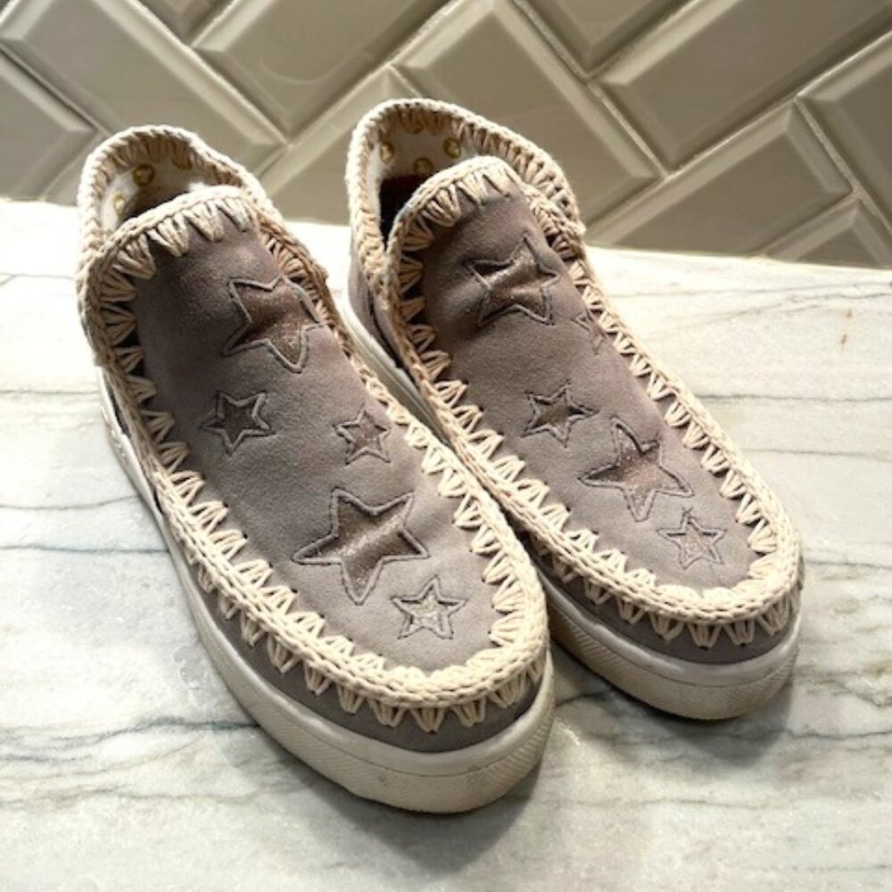 MOU Grey Suede Booties with Stars - Size 39